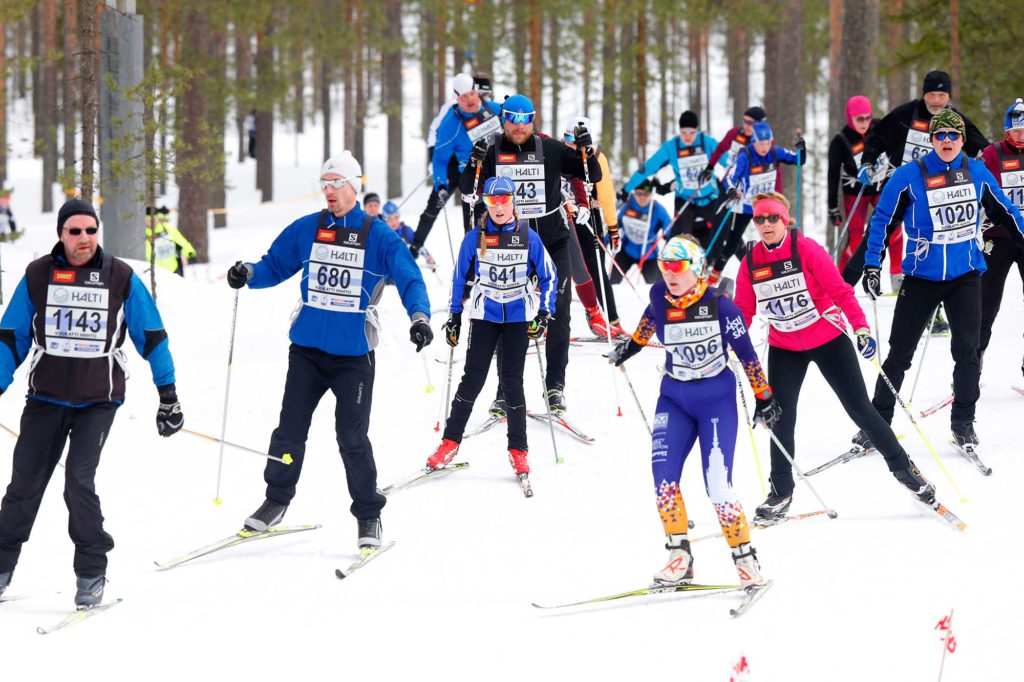 harjoitusohjelmat pitkään hiihtoon