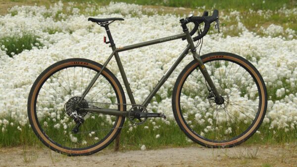 Kona Sutra gravel-pyörä