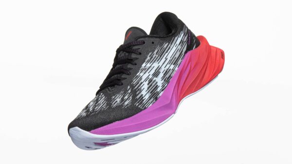 Asics Novablast 3