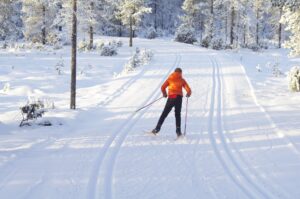 peruskestävyys pohjustaa hiihtäjän